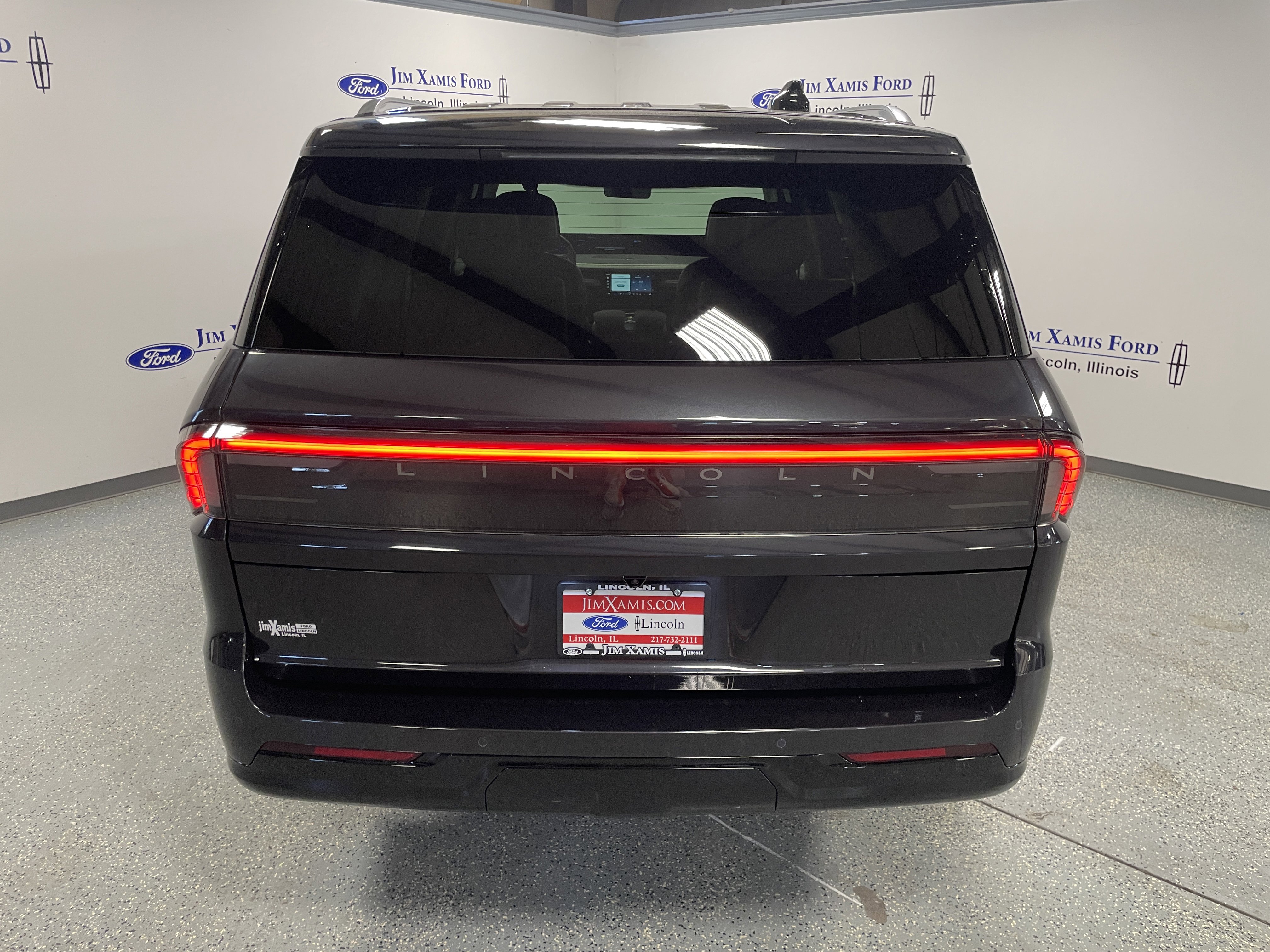 New 2025 Lincoln Navigator Reserve image 5