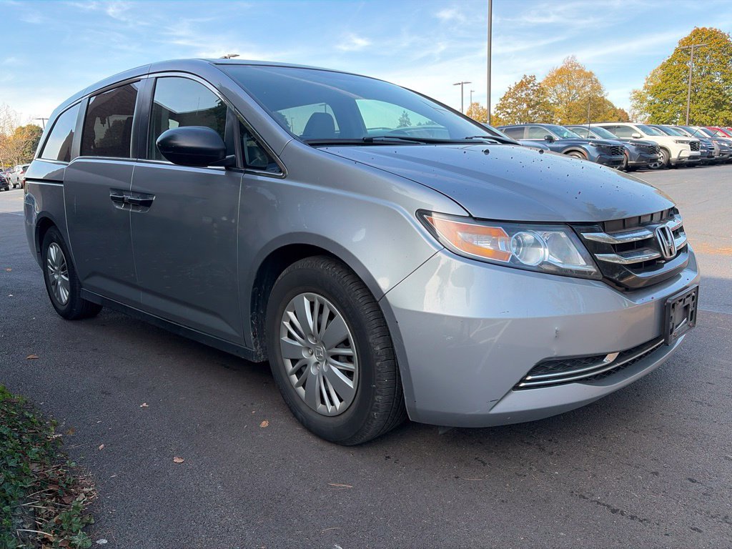 Used 2016 Honda Odyssey LX image 4