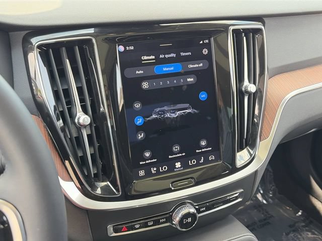 Used 2023 Volvo S60 T8 Plus w/ Climate Package AWD/4WD image 30