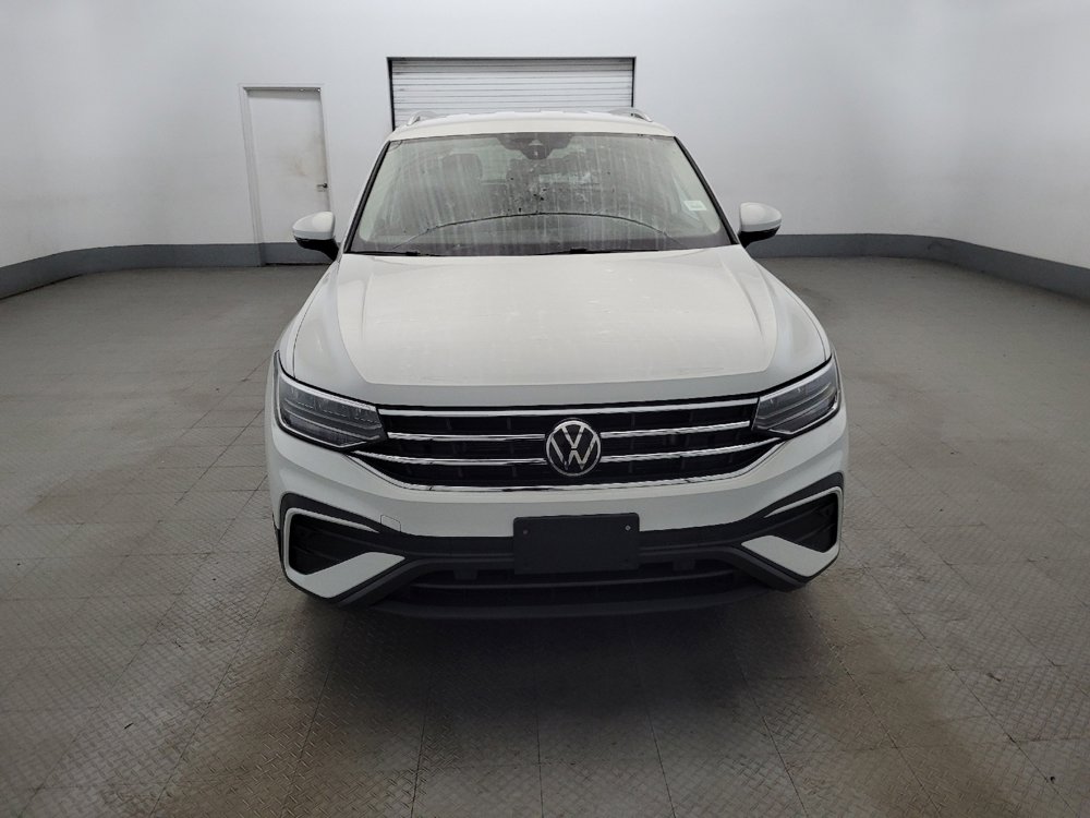 Used 2022 Volkswagen Tiguan SE image 14