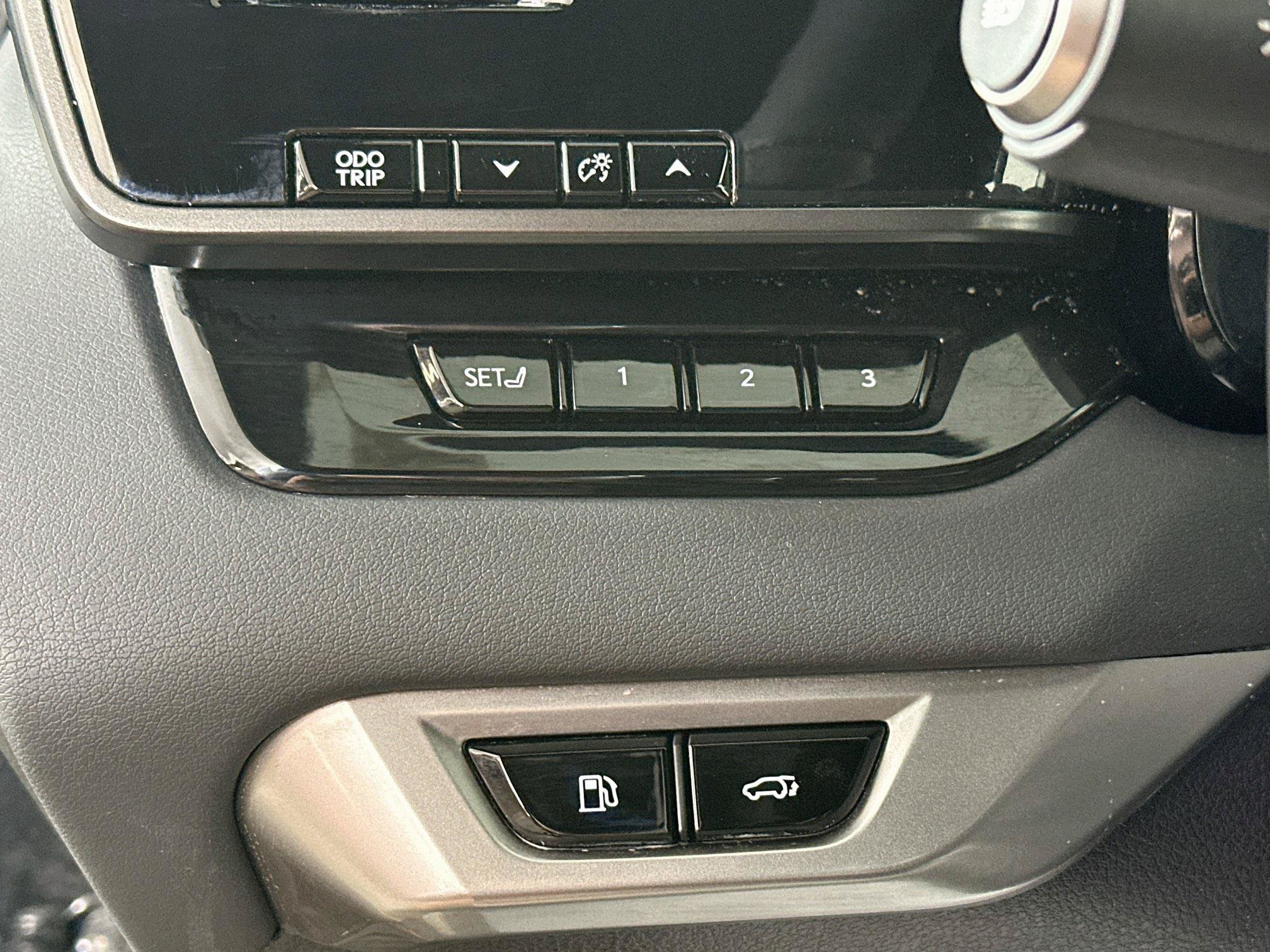 Certified 2026 Lexus RX 350h w/ Convenience Package AWD/4WD image 10