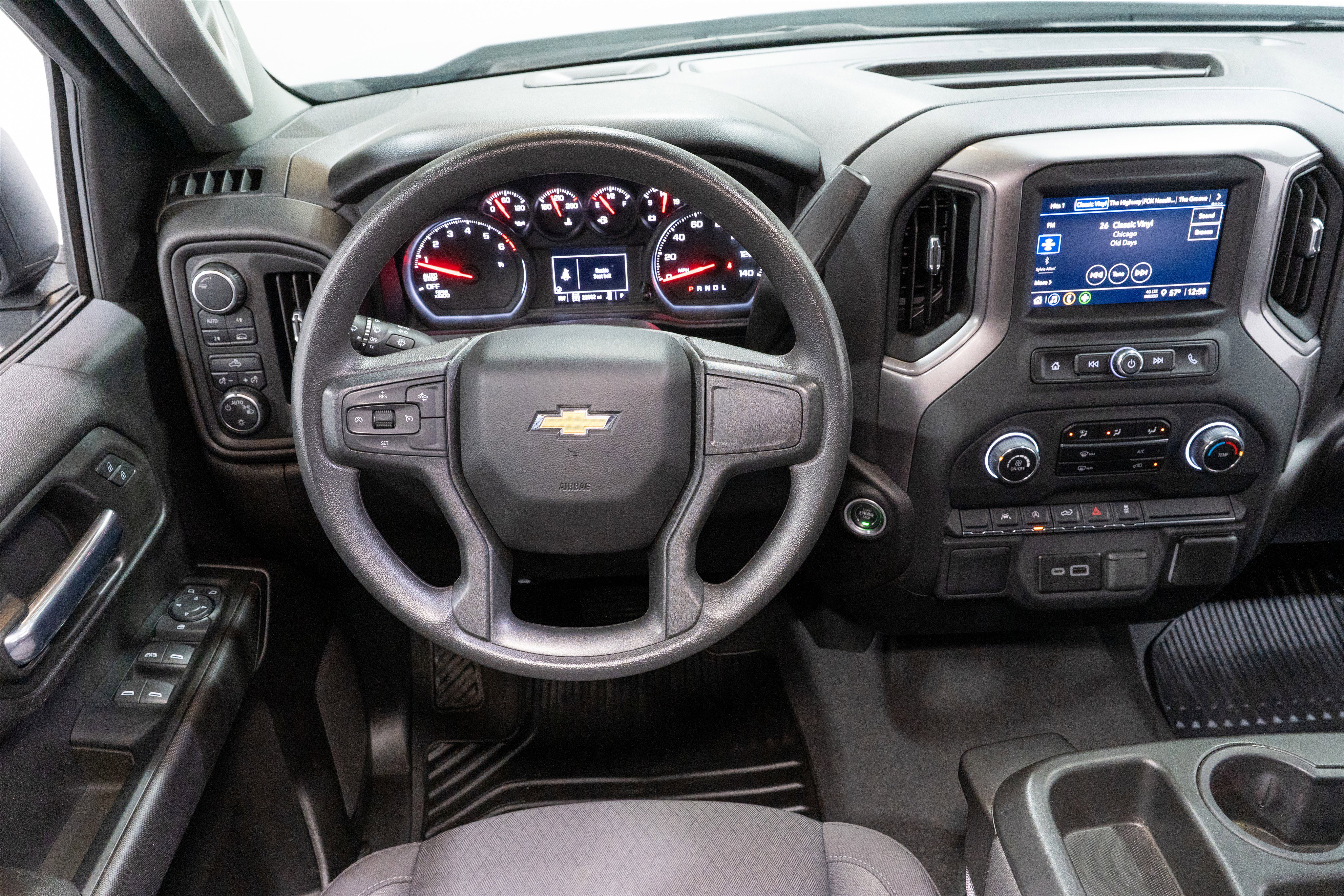 Used 2024 Chevrolet Silverado 1500 Custom image 12