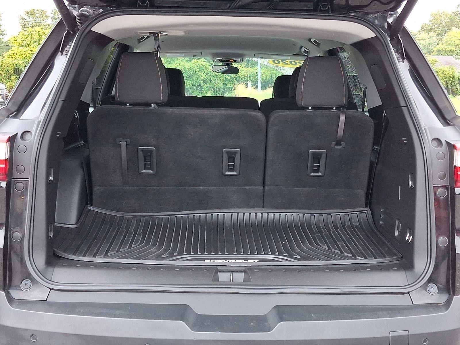 Used 2020 Chevrolet Traverse LT image 29