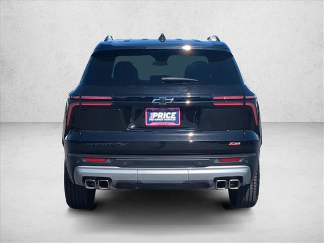 Used 2025 Chevrolet Traverse Z71 AWD/4WD image 7