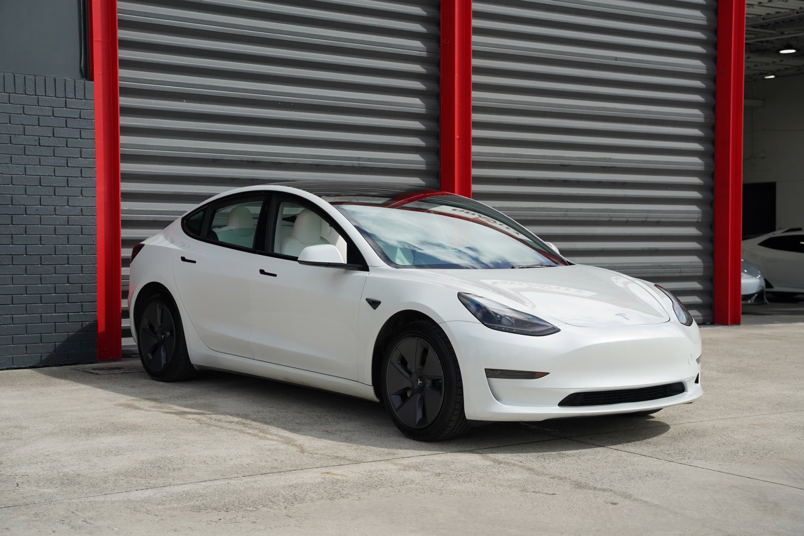 Used 2023 Tesla Model 3 Standard Range RWD image 10