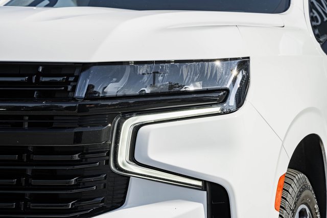 Used 2023 Chevrolet Suburban RST image 13