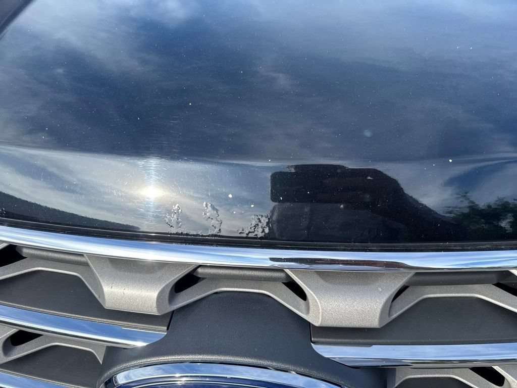 Used 2017 Ford Explorer XLT AWD/4WD image 10