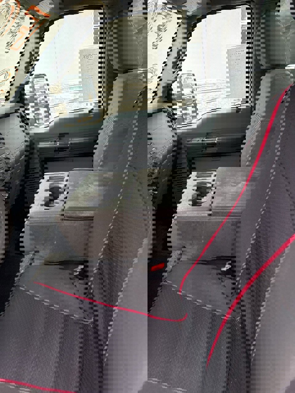 Used 2015 Ford F550 4x4 Regular Cab Super Duty w/ Power Equipment Group image 9