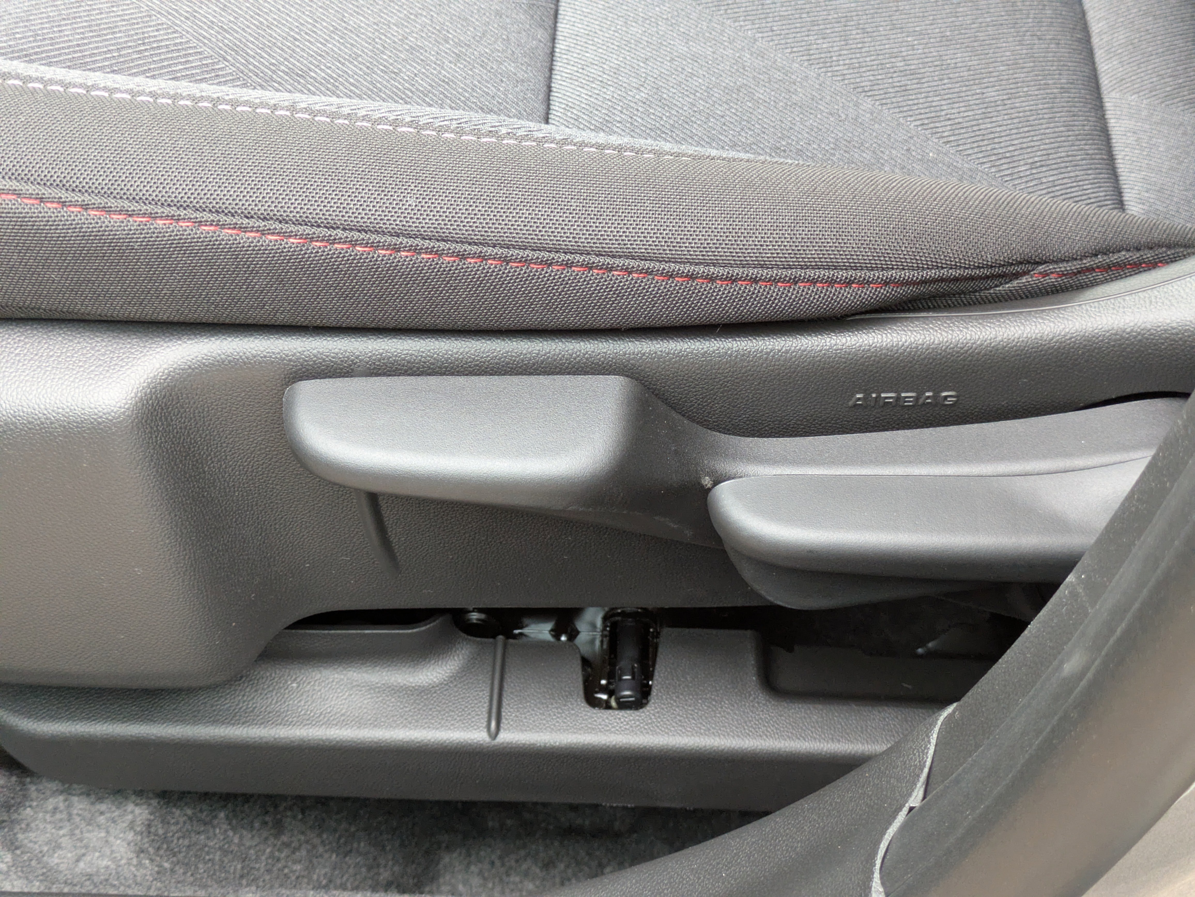 New 2026 Chevrolet Trax RS w/ Driver Confidence Package image 11