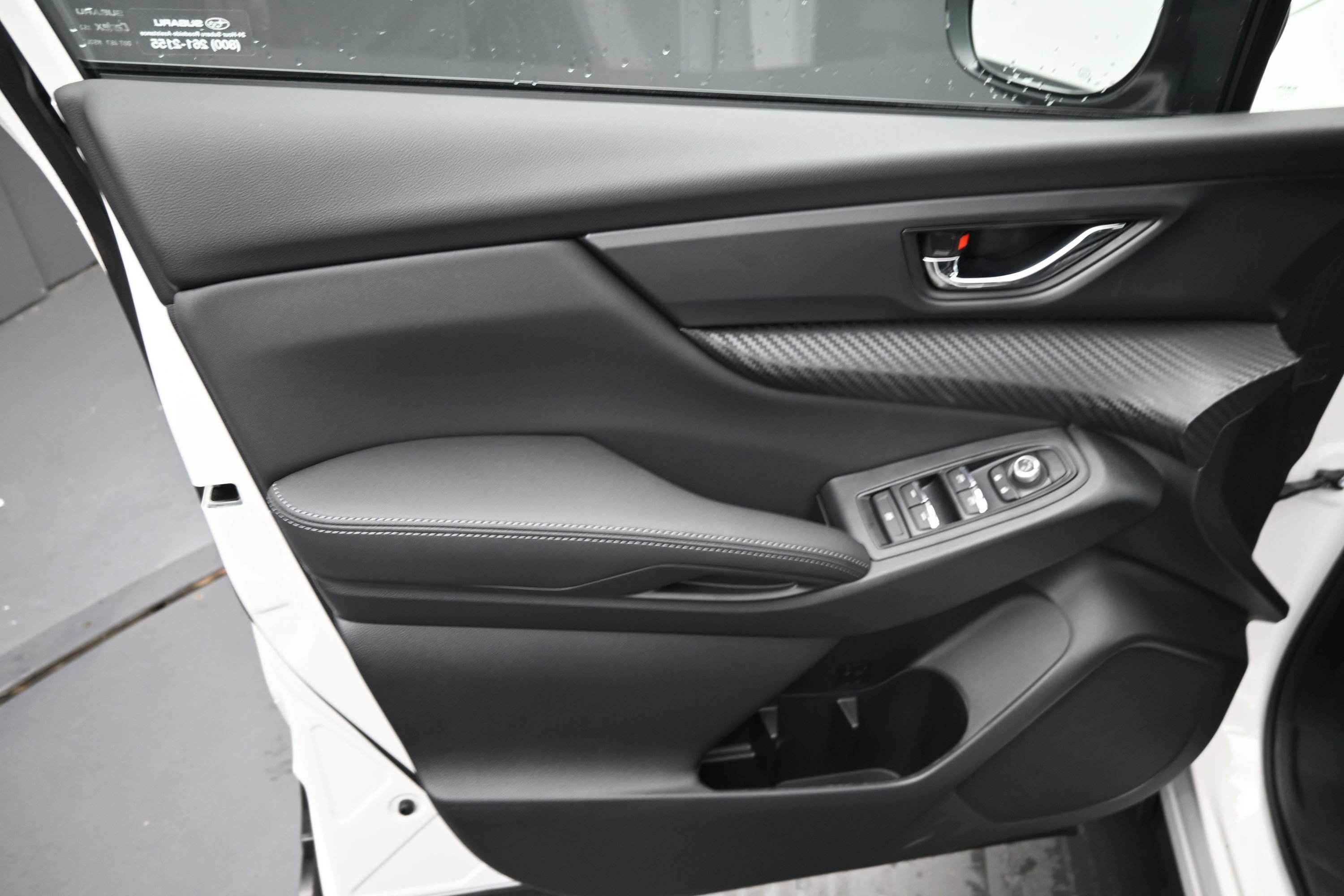 Used 2024 Volkswagen Atlas SE FWD image 13