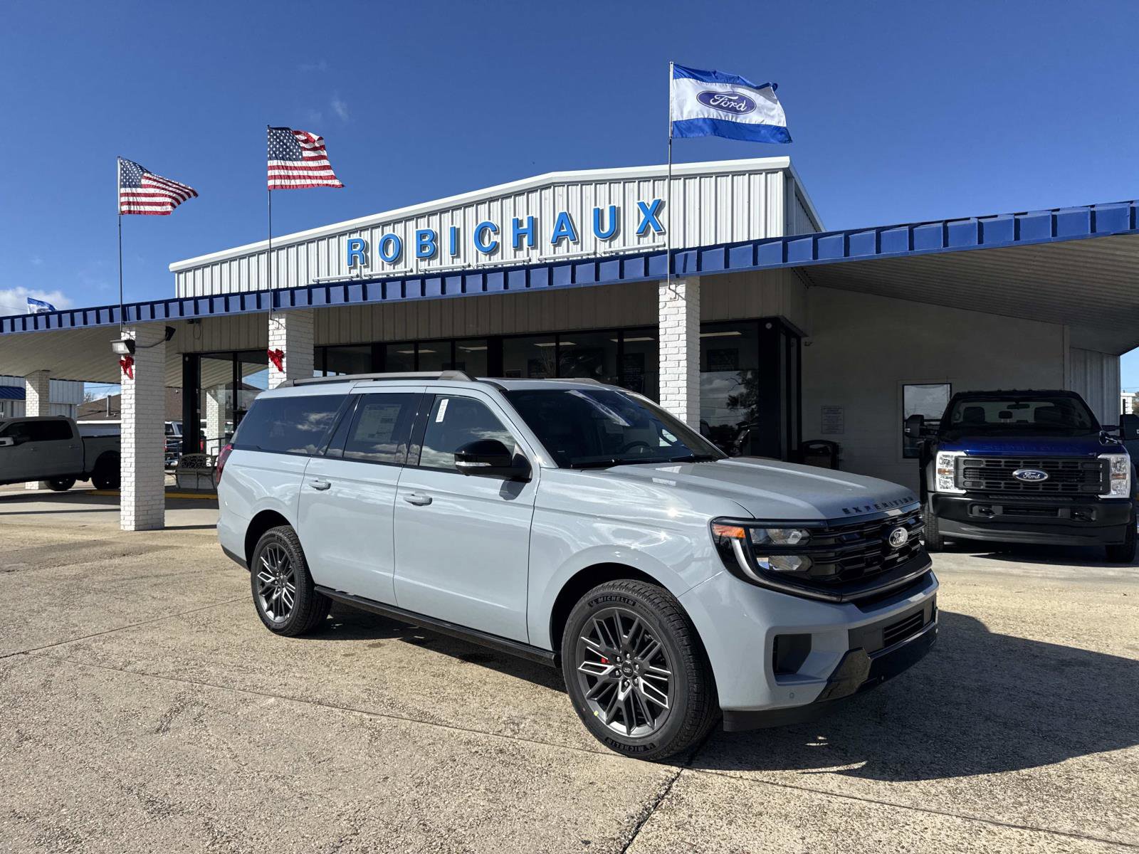 New 2025 Ford Expedition Max Platinum w/ Stealth Performance Package image 1
