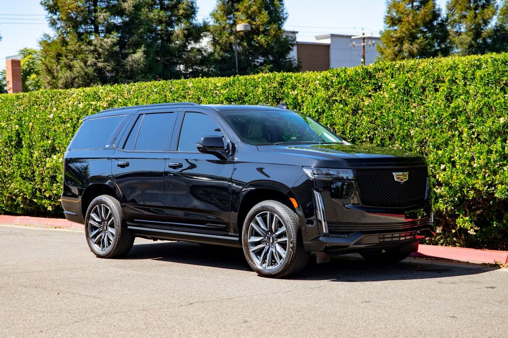Used 2024 Cadillac Escalade Sport Platinum w/ Heavy-Duty Trailer Package image 1