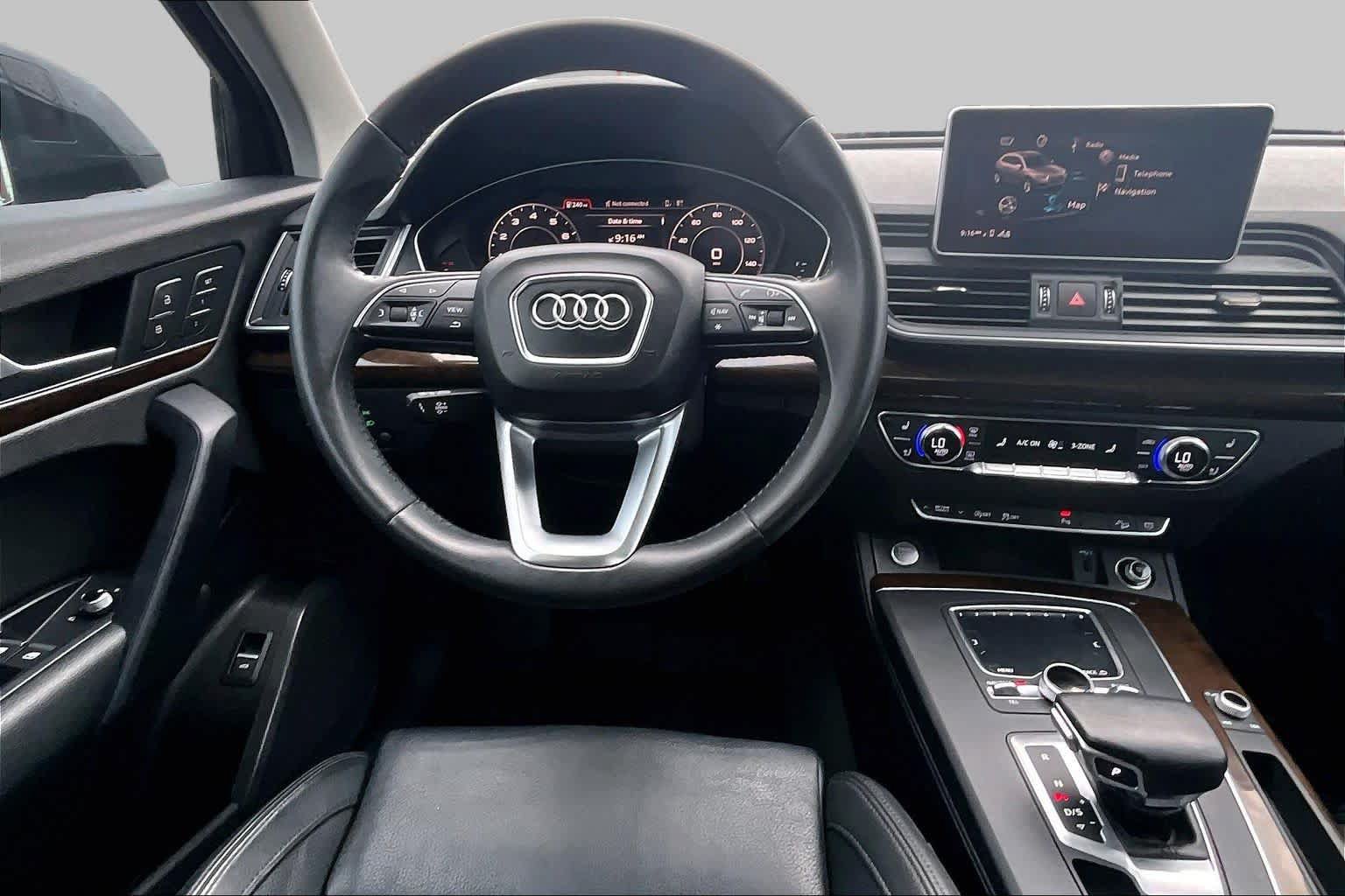 Used 2018 Audi Q5 2.0T Premium Plus w/ Premium Plus Package AWD/4WD image 6