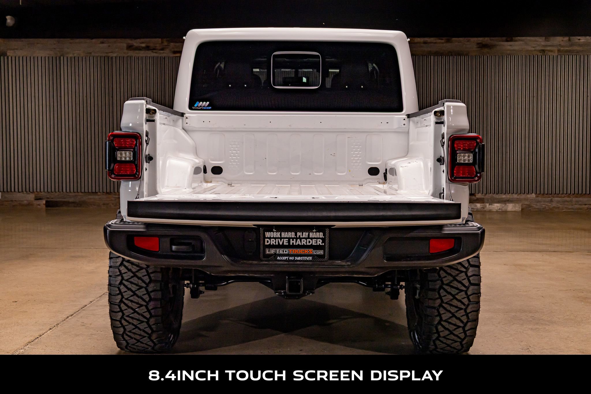 Used 2022 Jeep Gladiator Overland w/ Popular Equipment Package image 9