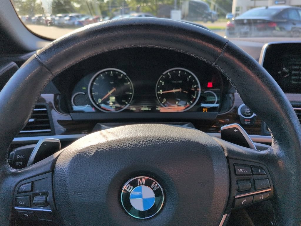 Used 2017 BMW 640i Convertible RWD image 8