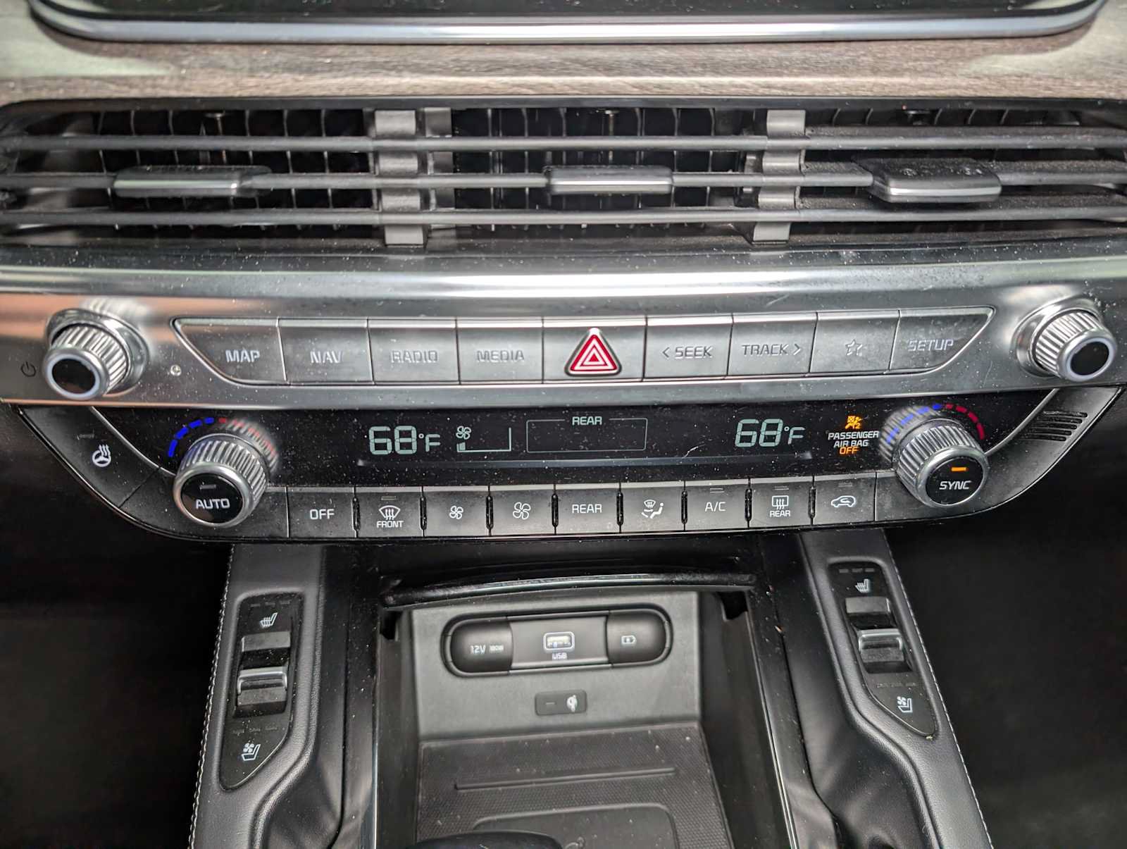 Used 2020 Kia Telluride EX w/ Towing Package AWD/4WD image 35