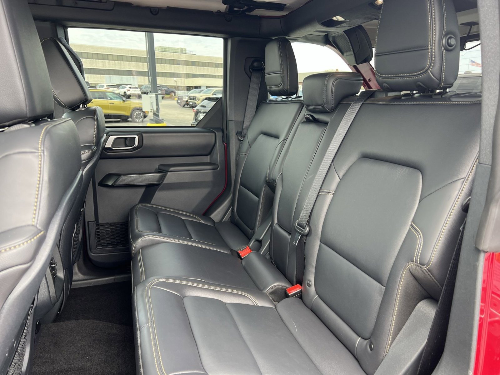 Certified 2025 Ford Bronco Badlands image 24