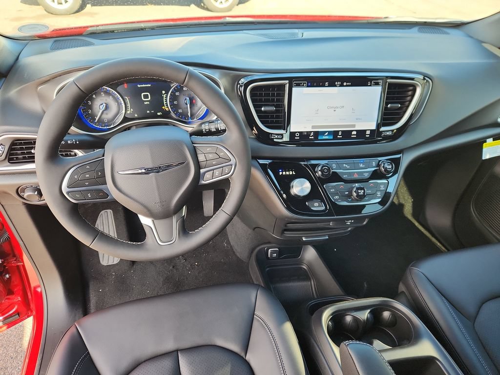 New 2026 Chrysler Voyager LX FWD image 10