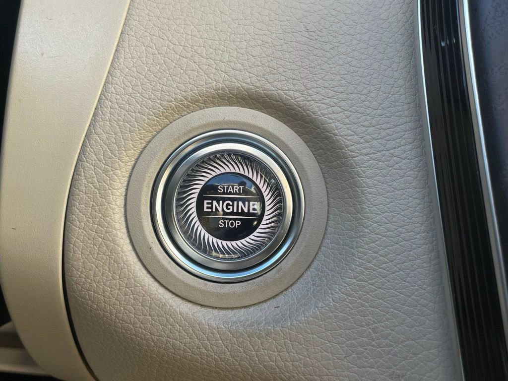 Used 2021 Mercedes-Benz C 300 Sedan image 19