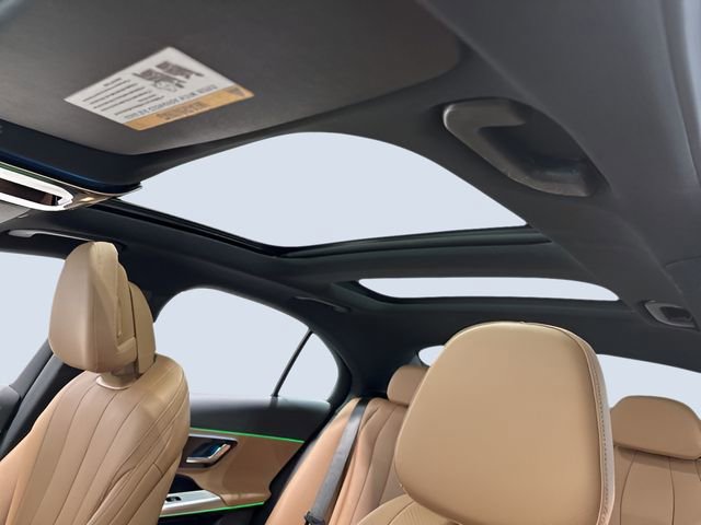 Used 2026 Mercedes-Benz E 450 4MATIC Sedan image 32