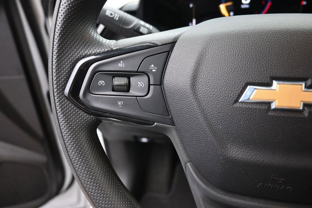 Used 2025 Chevrolet TrailBlazer LT FWD image 6