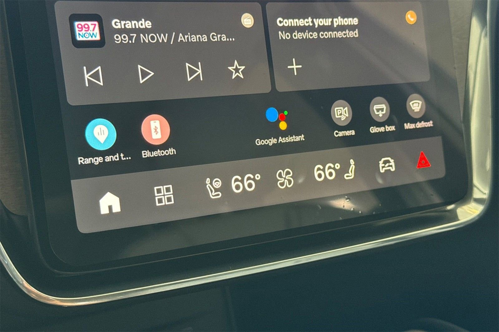 New 2025 Volvo EX90 Ultra w/ Protection Package Premier image 21