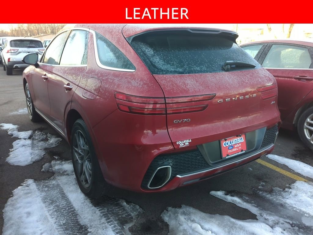 Used 2022 Genesis GV70 2.5T w/ Select Package image 4