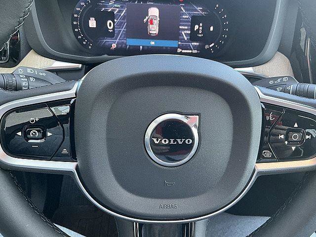 New 2026 Volvo XC60 B5 Plus w/ Climate Package AWD/4WD image 22