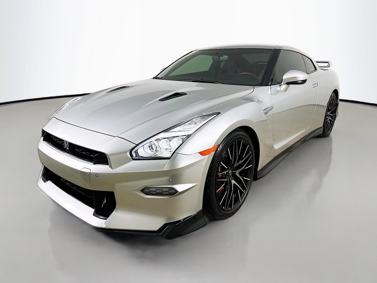 Used 2024 Nissan GT-R Premium w/ Premium Interior Package