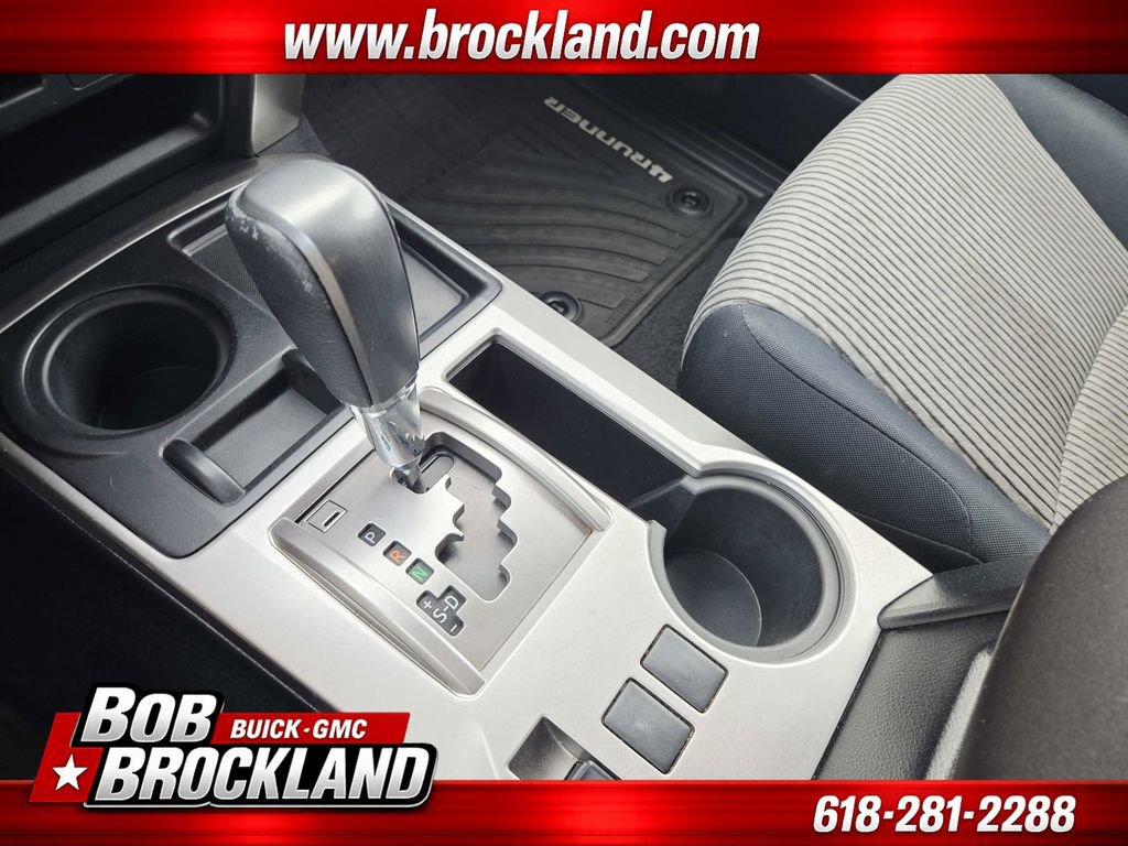 Used 2015 Toyota 4Runner SR5 image 33