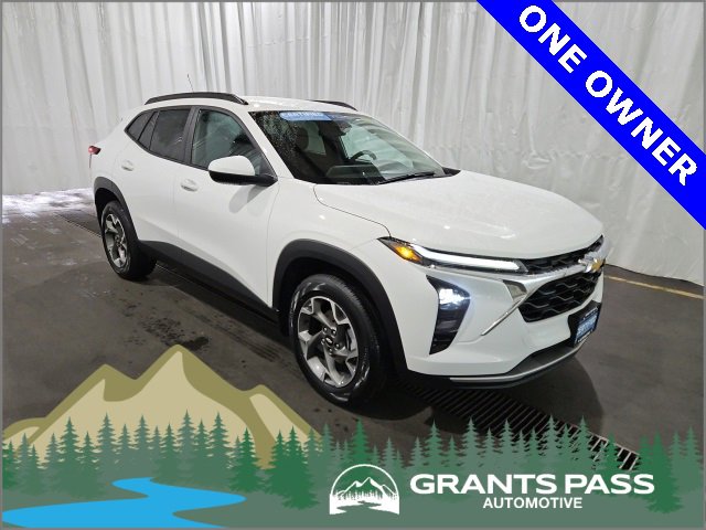 Certified 2024 Chevrolet Trax LT w/ LT Convenience Package