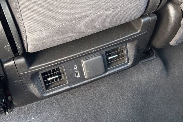 Used 2025 Chevrolet Silverado 2500 LT w/ Convenience Package image 40