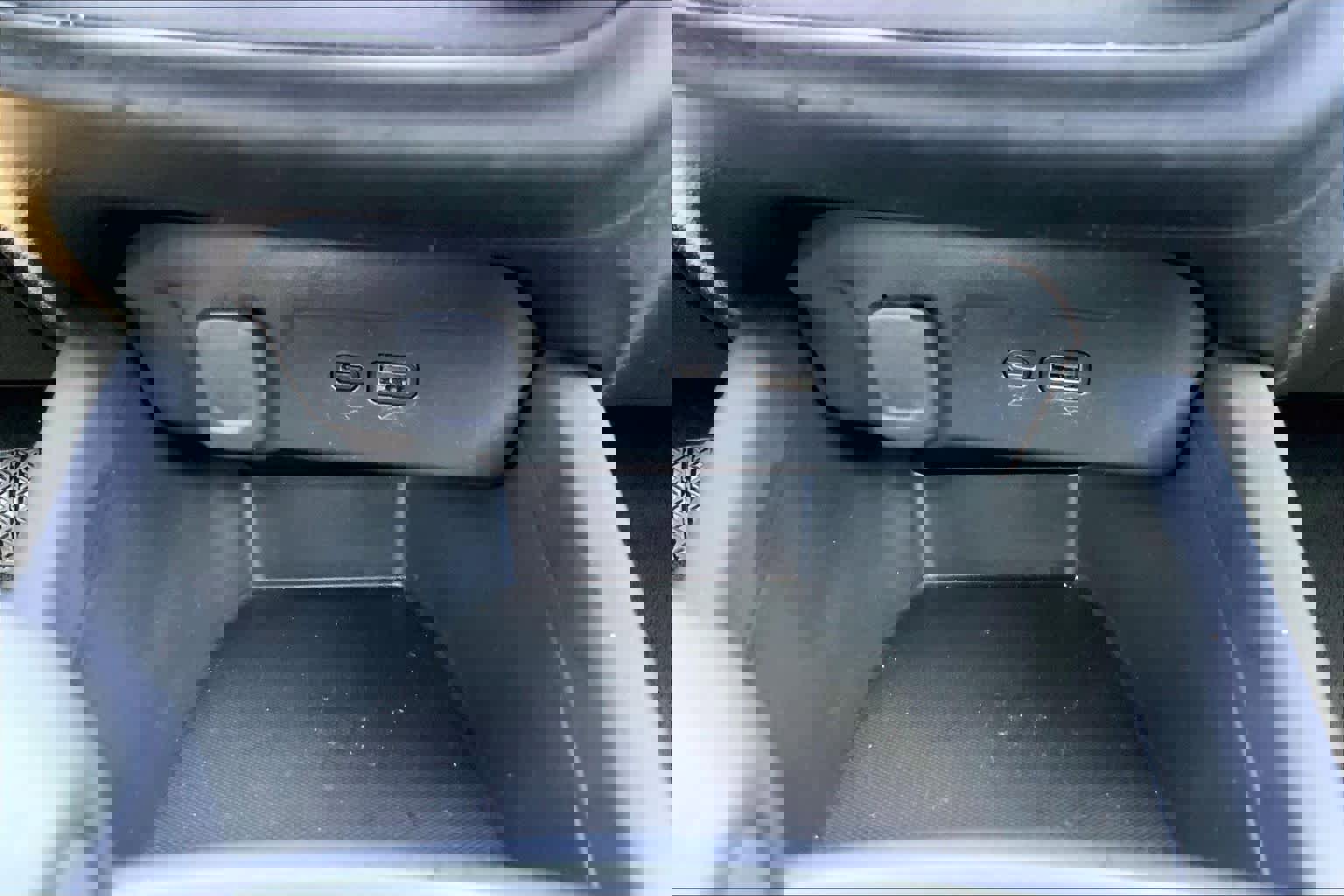 Used 2025 Chevrolet Trax LS image 34