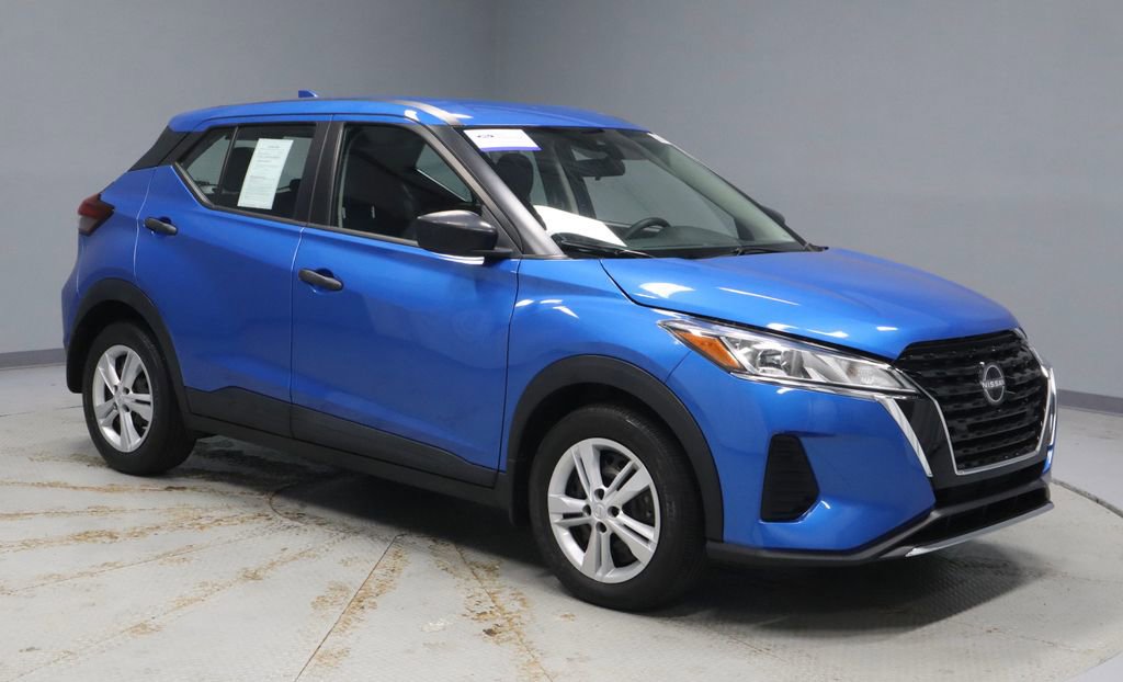 Certified 2022 Nissan Kicks S