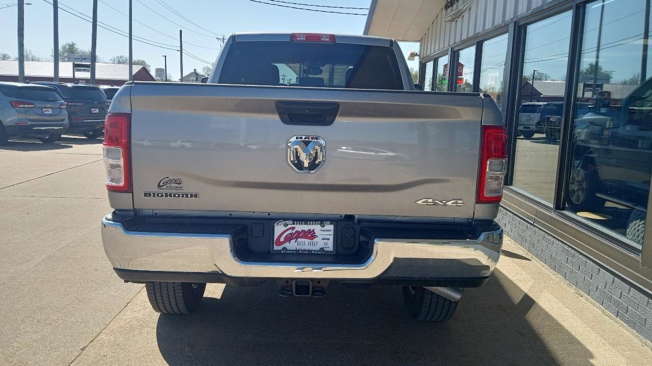 Used 2024 RAM 2500 Big Horn w/ Bed Utility Group image 6
