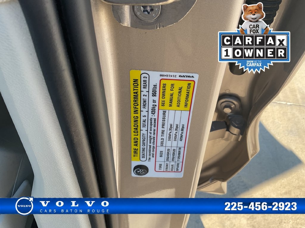 Used 2024 Volvo XC60 B5 Plus w/ Protection Package Premier AWD/4WD image 35