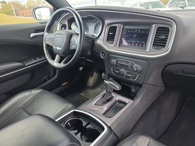 Used 2020 Dodge Charger SXT w/ Leather Interior Group image 19