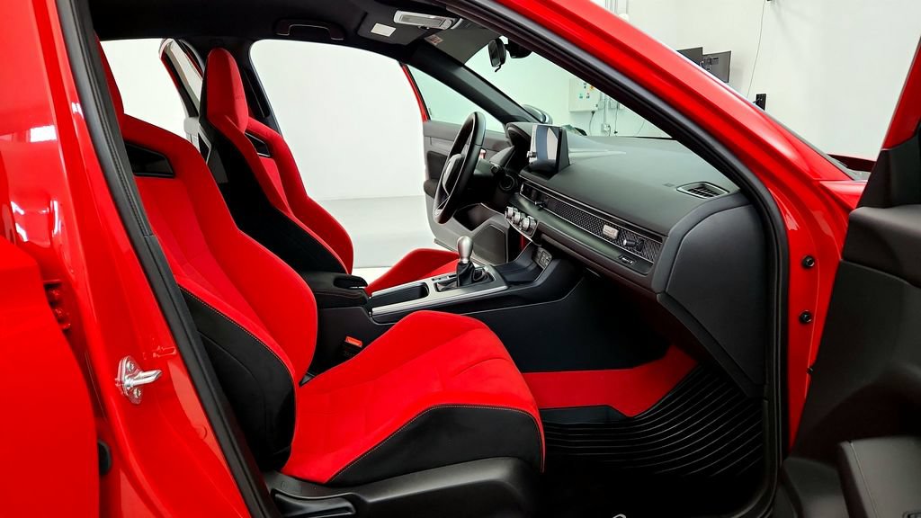 Used 2025 Honda Civic Type R image 17