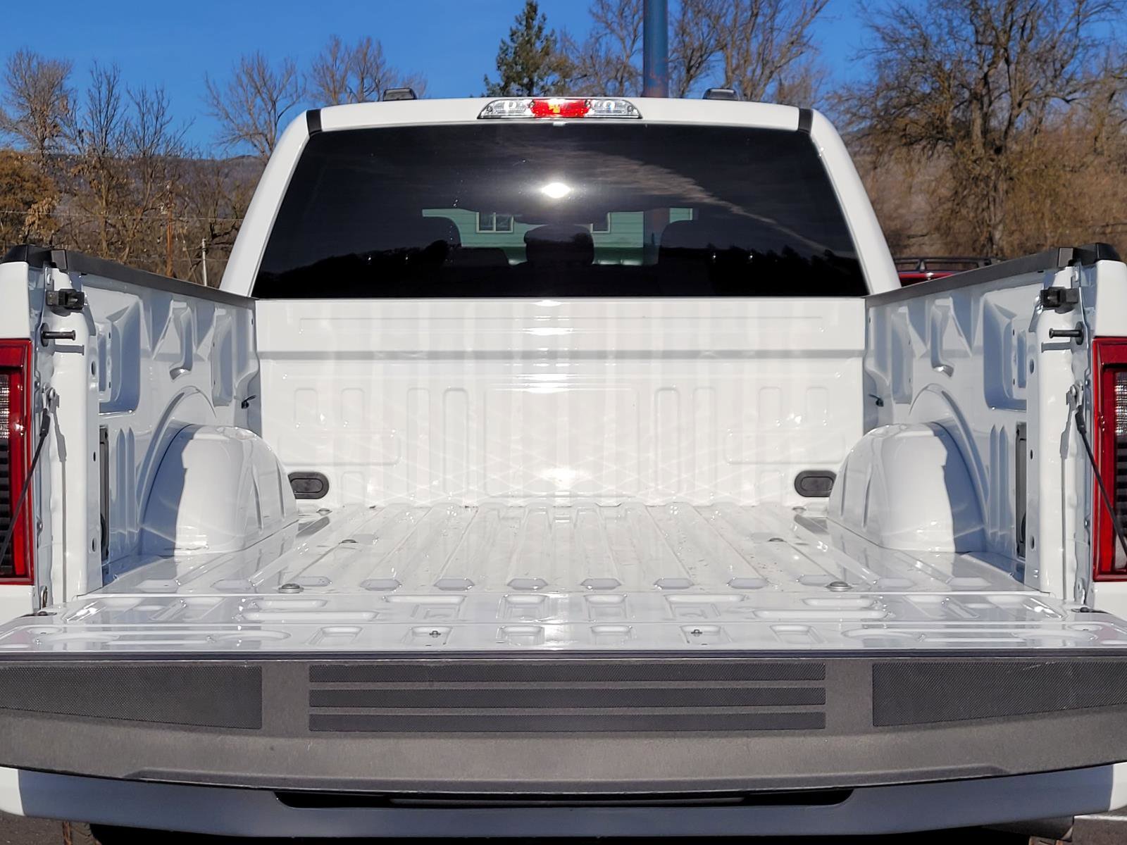 Used 2025 Ford F150 STX w/ Equipment Group 200A image 14
