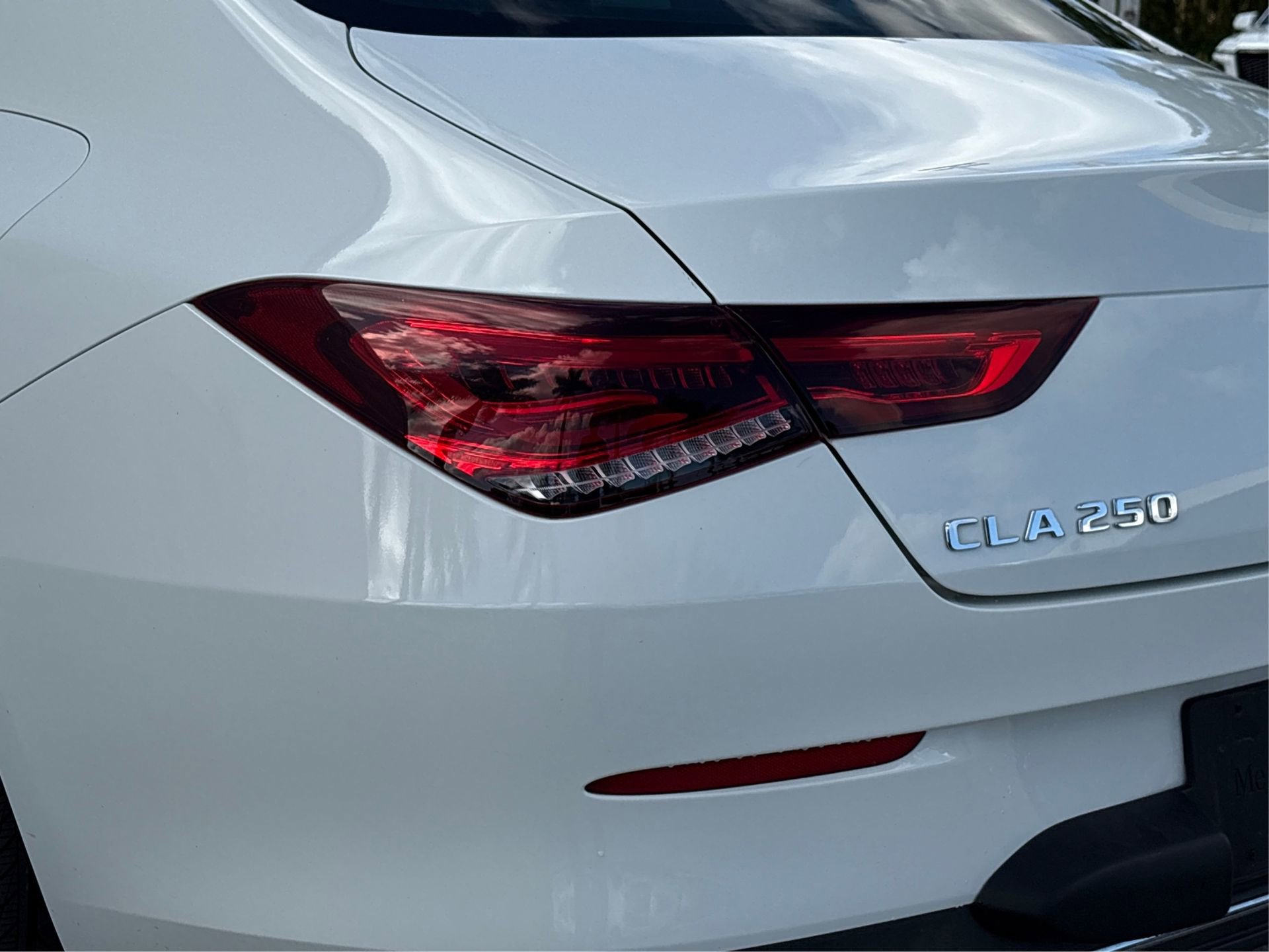 Used 2022 Mercedes-Benz CLA 250 4MATIC image 15