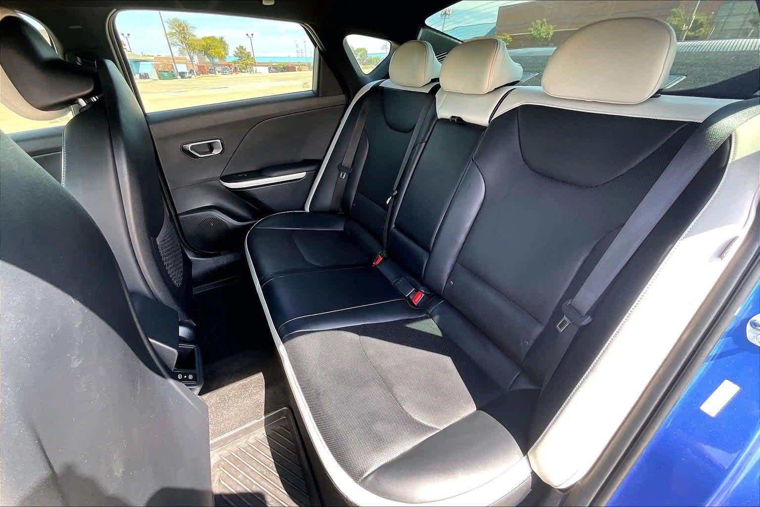 Certified 2025 Kia K4 GT-Line w/ GT-Line Premium Package FWD image 28