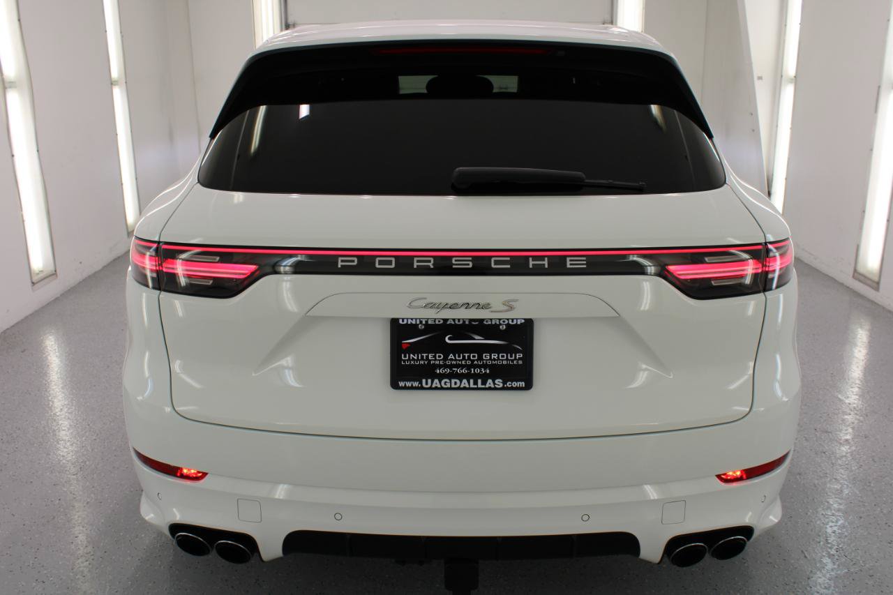 Used 2019 Porsche Cayenne S AWD/4WD image 8