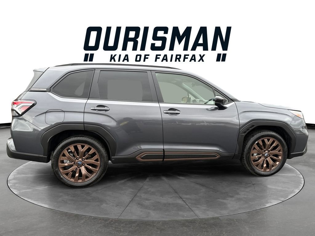 Used 2025 Subaru Forester Sport image 7