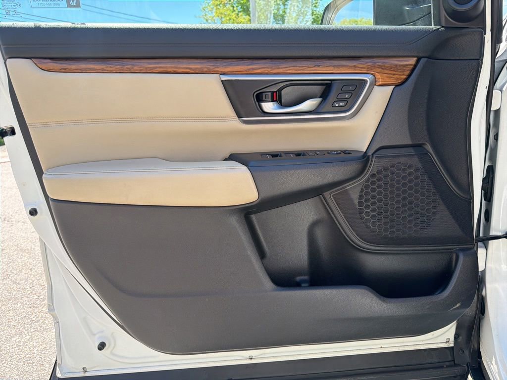 Used 2017 Honda CR-V EX-L image 11