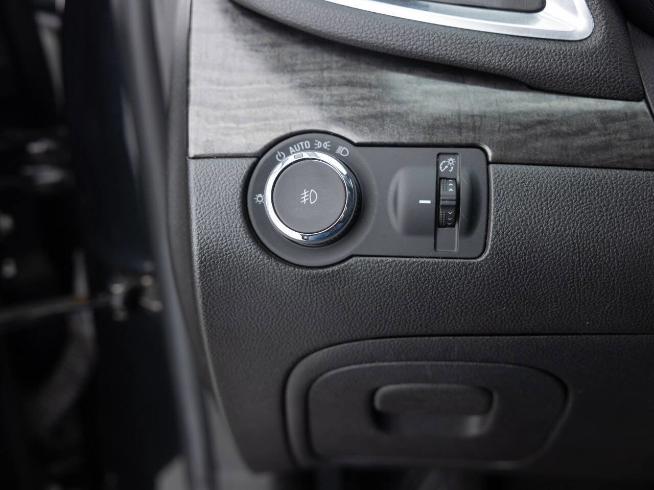 Used 2016 Buick Encore Convenience image 35