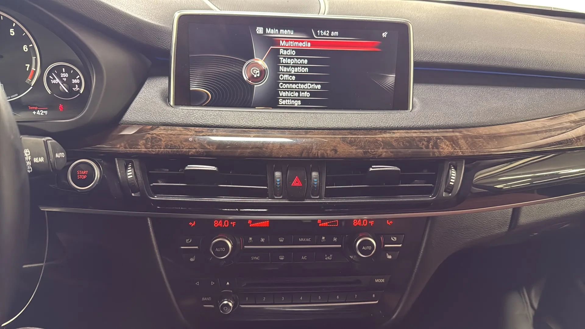 Used 2016 BMW X5 xDrive40e image 18