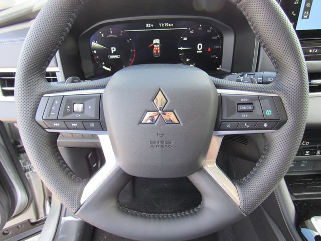 New 2026 Mitsubishi Outlander SE FWD image 32