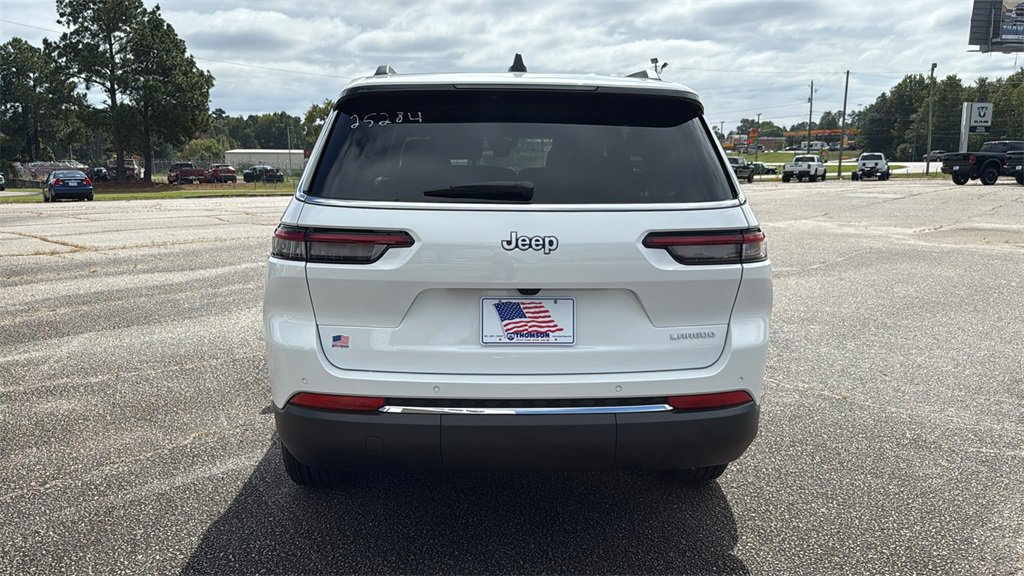 New 2025 Jeep Grand Cherokee L Laredo image 7