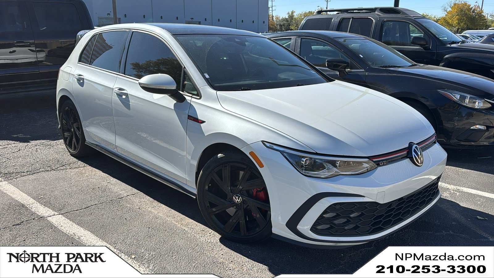 Used 2022 Volkswagen GTI SE image 1