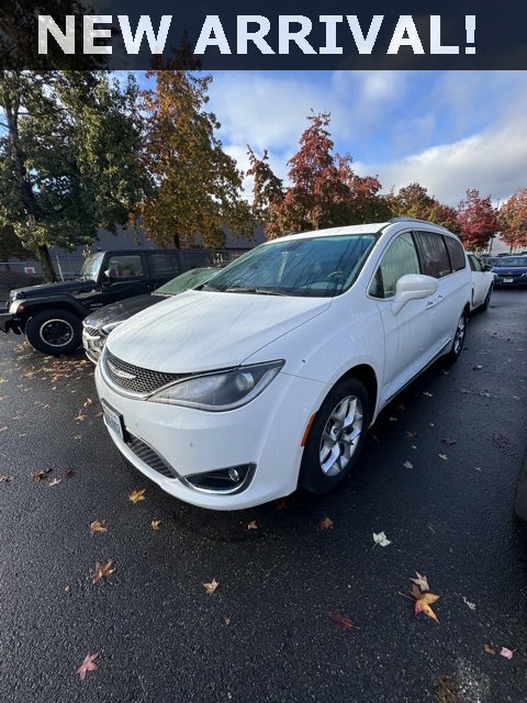 Used 2020 Chrysler Pacifica Touring-L